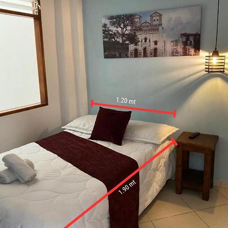 Hostel-Affordable Rooms With Private Bathroom San Juan กัวตาเป ภายนอก รูปภาพ